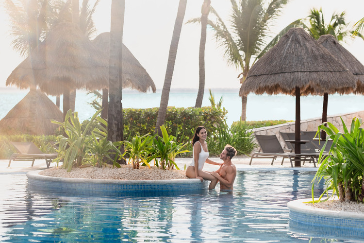 Excellence Playa Mujeres Pool Romance